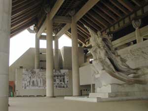 The Statue of Indomitable Koreans, Independence Memorial Hall; s̊؍l̑AƗLO